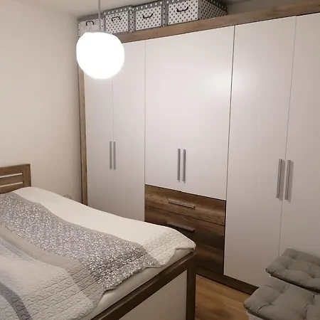 Krasny, Svetly 2-izbovy Apartman * Poprad
