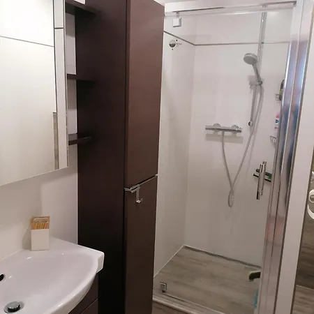 Krasny, Svetly 2-izbovy Apartman Apartment Poprad